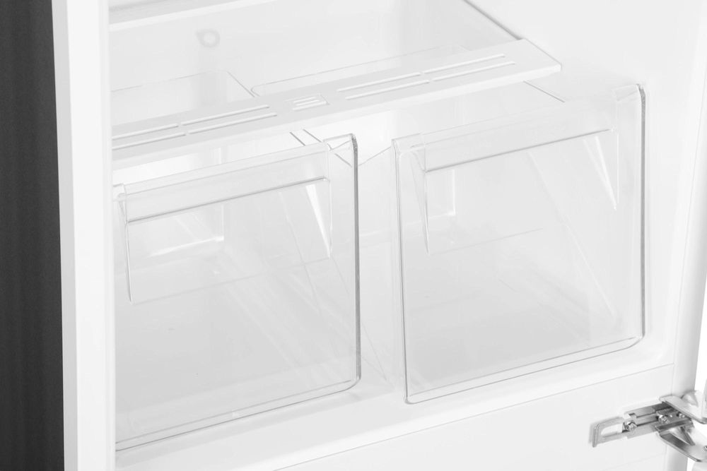 Холодильник Electrolux LND5FE18S 2-хкамерн. белый