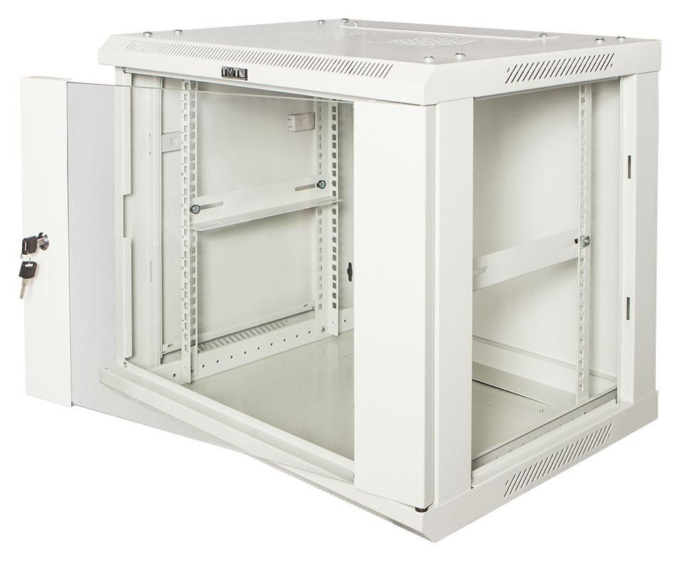Шкаф коммутационный Lanmaster (TWT-CBWPG-18U-6X8-GY) настенный 18U 600x800мм пер.дв.стекл задн.дв.спл.стал.лист 60кг серый 700мм 45кг 902мм IP20 металл