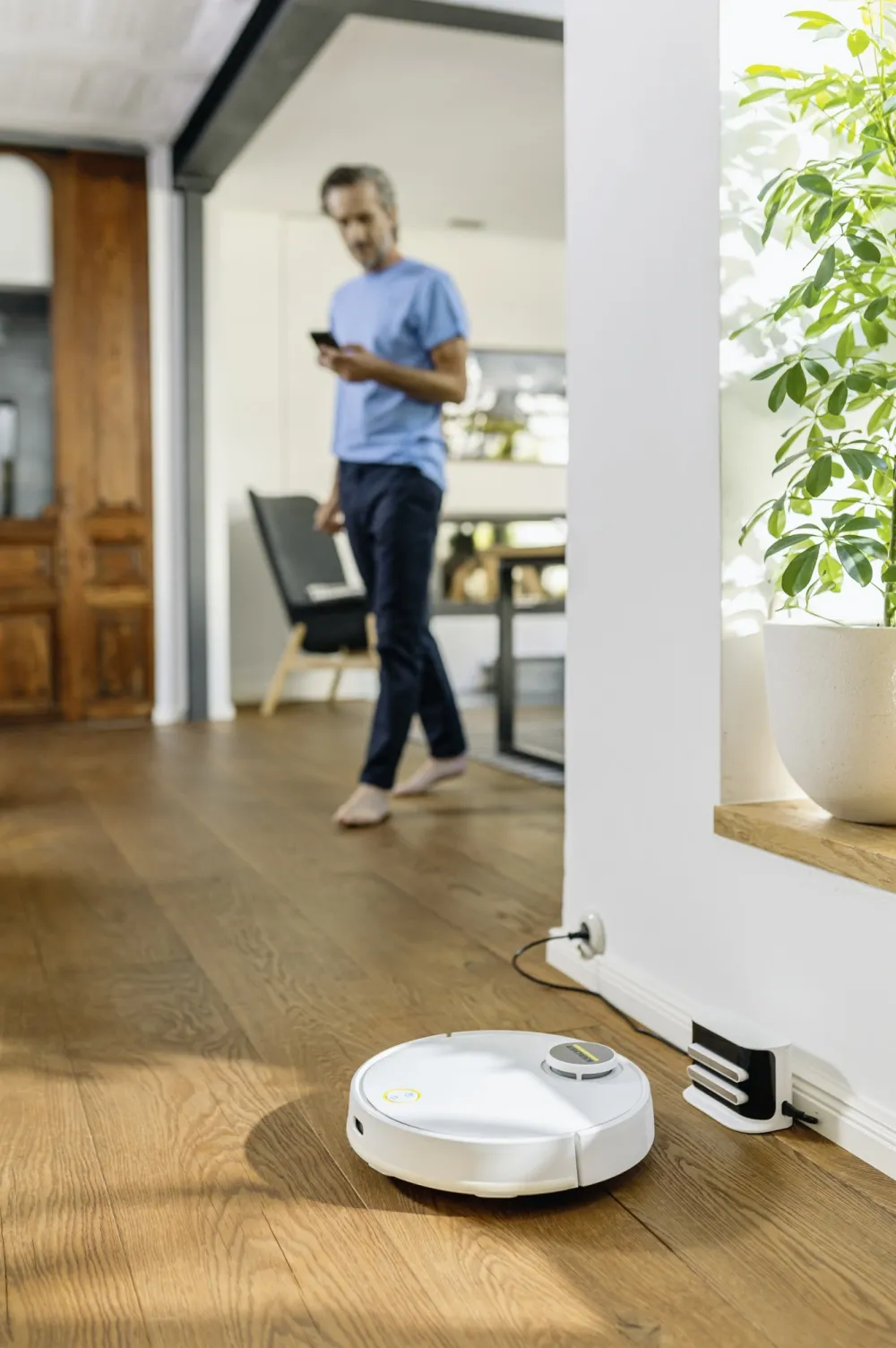 Пылесос-робот Karcher RCV 3 30Вт белый