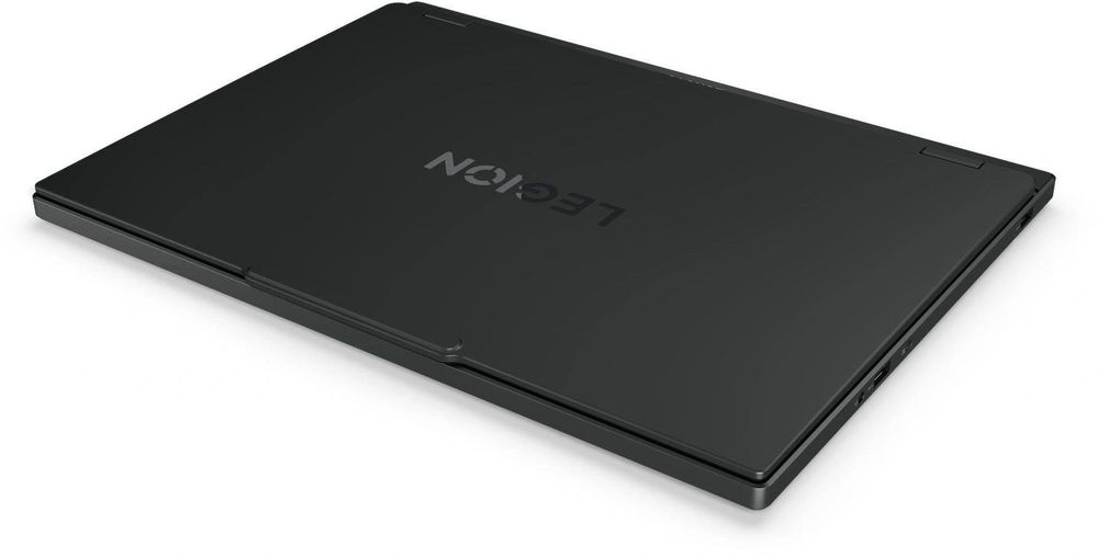 Ноутбук Lenovo Legion 5 15IAX10 Core Ultra 7 255HX 32Gb SSD1Tb NVIDIA GeForce RTX 5070 8Gb 15.1" OLED WQXGA (2560x1600) без ОС black WiFi BT Cam (83F0000FRK)
