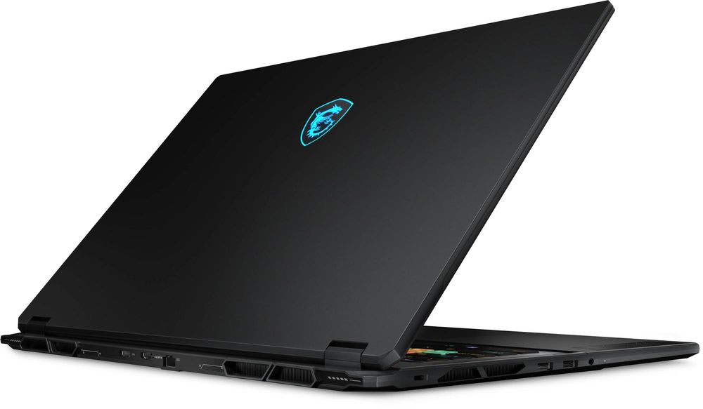 Ноутбук MSI Stealth 18 HX A2WI-083RU Intel Core Ultra 9 290HX Plus/32Gb (2*16 D5)/SSD2Tb/RTX5080 16Gb (150W)/18"/IPS/MiniLED/WQUXGA/3840x2400/120Hz/Win11/RJ-45/Black/2.89kg