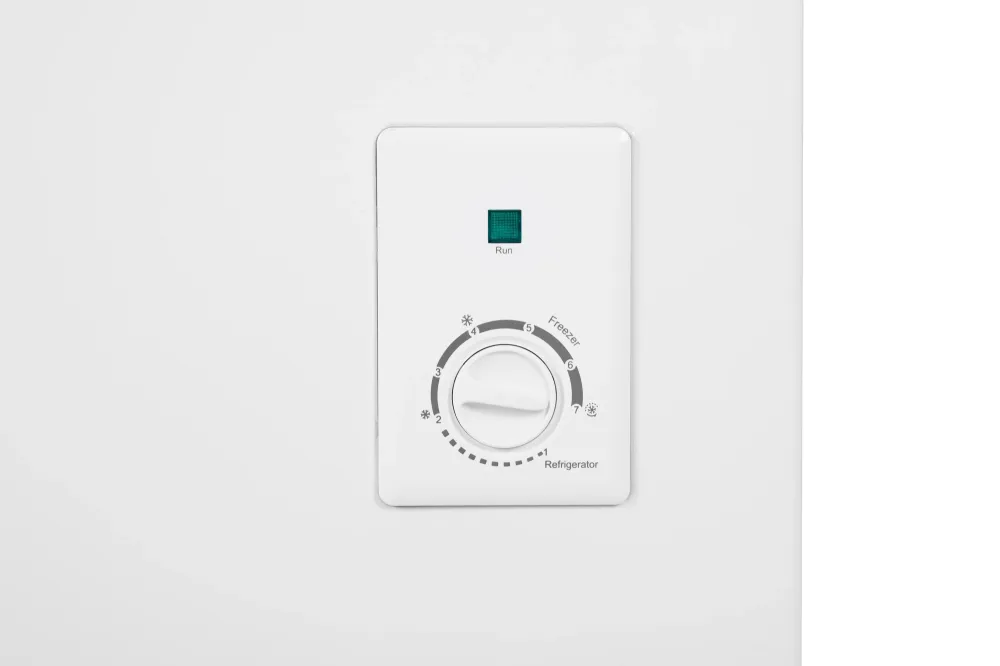 Морозильный ларь Kraft RX BD (W)-340RX белый 75Вт