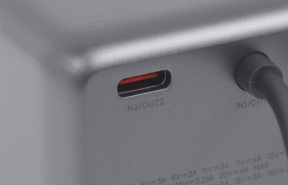 Внешний аккумулятор со встроенным кабелем Xiaomi 165W Power Bank 10000mAh (Integrated Cable) GL