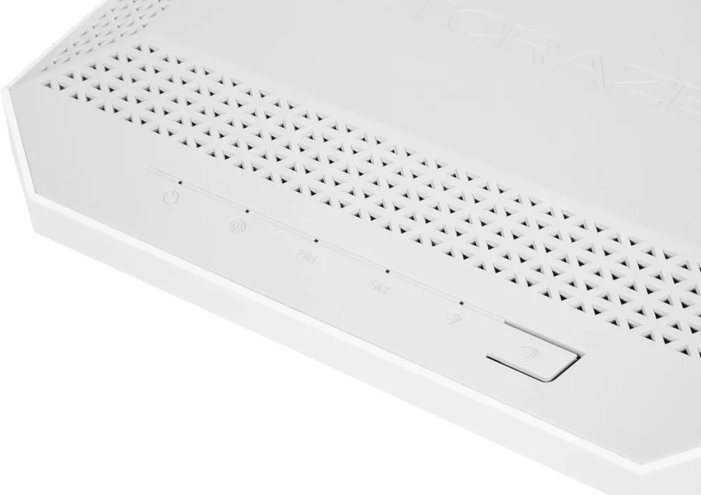 Маршрутизатор (Keenetic) Netcraze Ultra (NC-1812) Мультигигабитный интернет-центр с Mesh Wi-Fi 7 BE7200,  Smart-коммутатором 1×10G, 1×2.5G и 4×1G, многофункциональными портами USB 3.2 и 2.0
