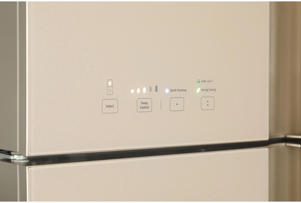 Холодильник Hitachi R-W660PUC7 GBE 2-хкамерн. бежевый стекло инвертер