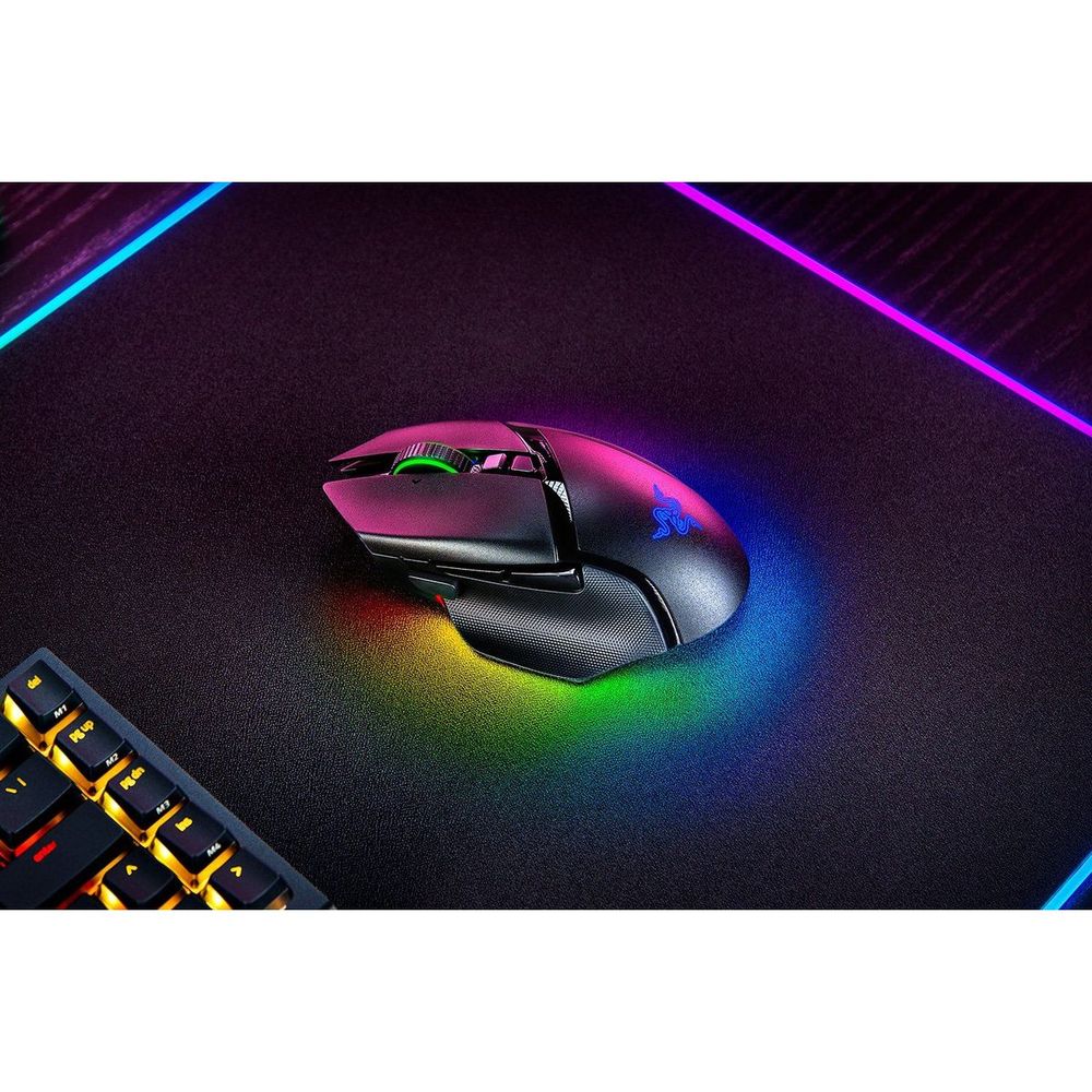 Мышь Razer Basilisk V3 Pro 35K черный оптическая 30000dpi беспров. BT/Radio USB (RZ01-05240100-R3G1)