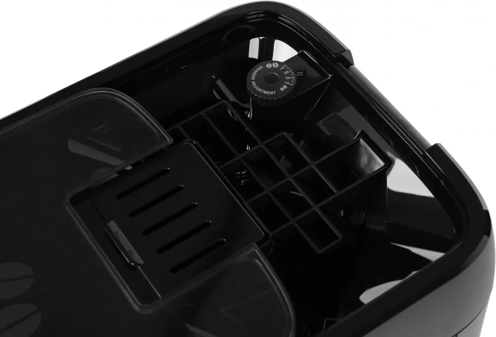 Кофемашина Delonghi ECAM320.70.TB 1450Вт черный