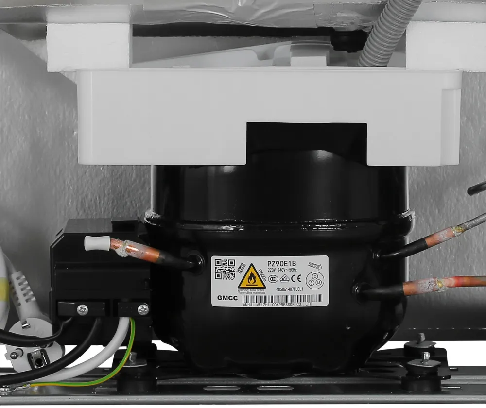 Холодильник Beko B3R0CNK332HXBR 2-хкамерн. черный сапфир