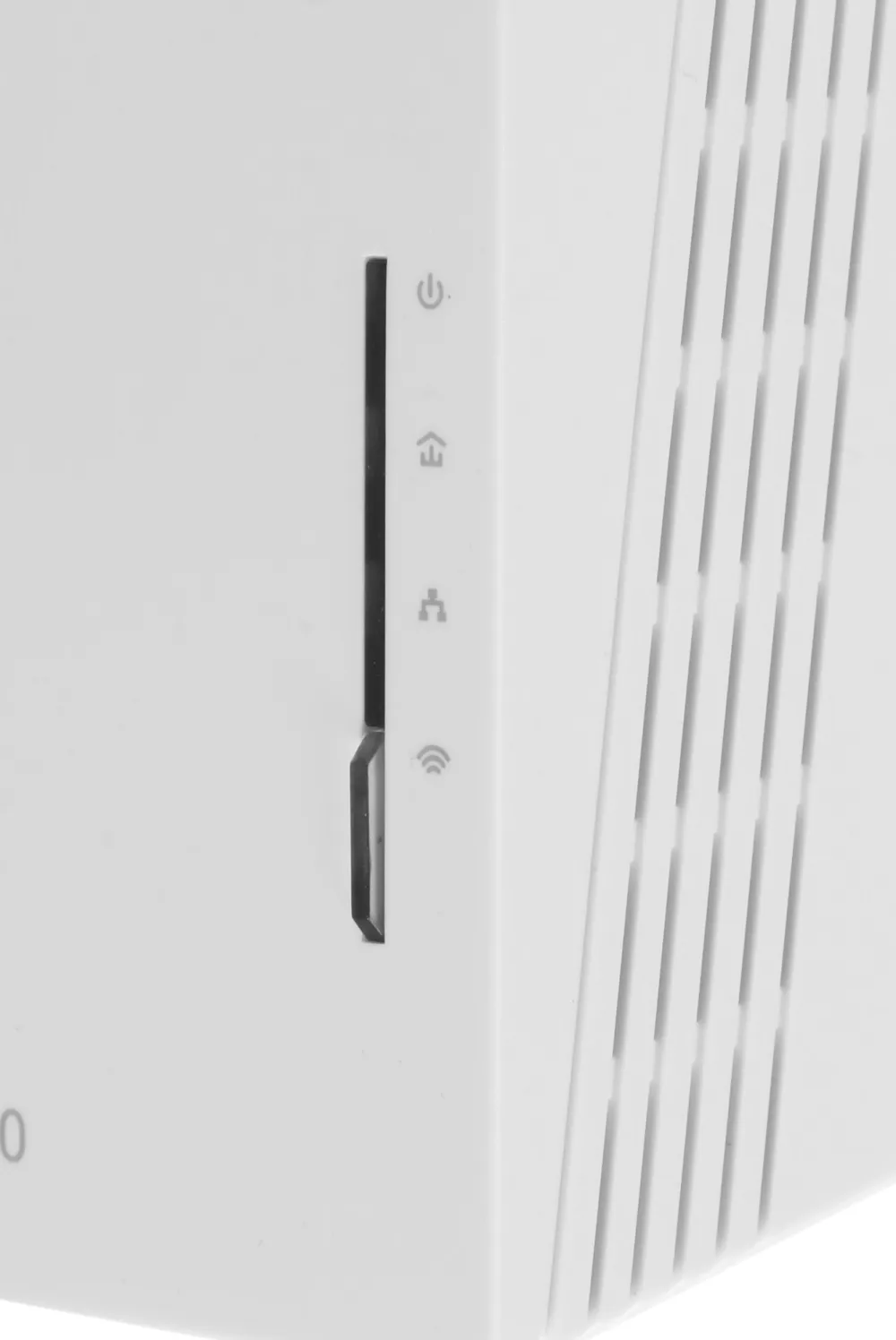 Сетевой адаптер HomePlug AV TP-Link TL-WPA4220 KIT AV600 Fast Ethernet