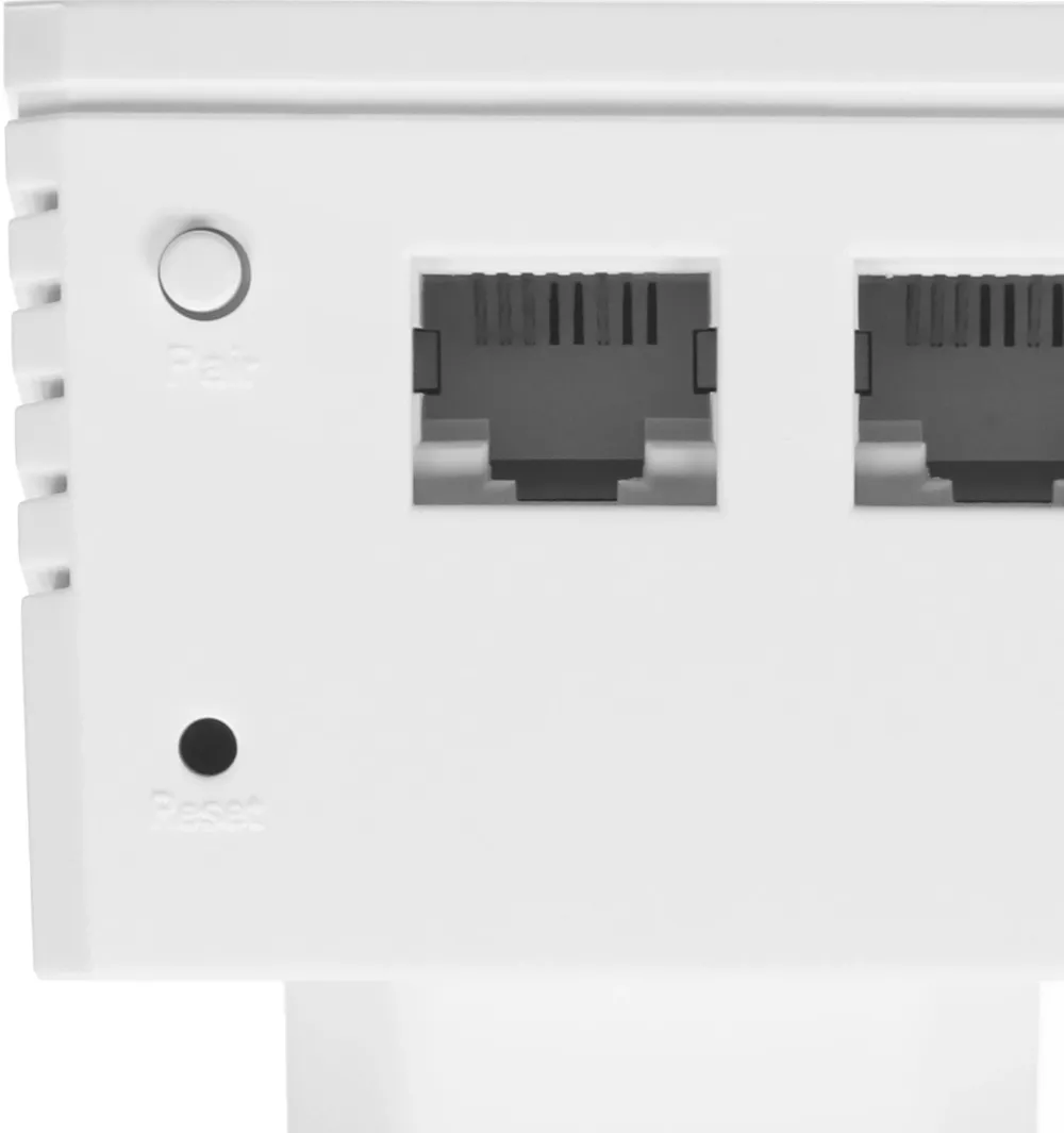 Сетевой адаптер HomePlug AV TP-Link TL-WPA4220 KIT AV600 Fast Ethernet