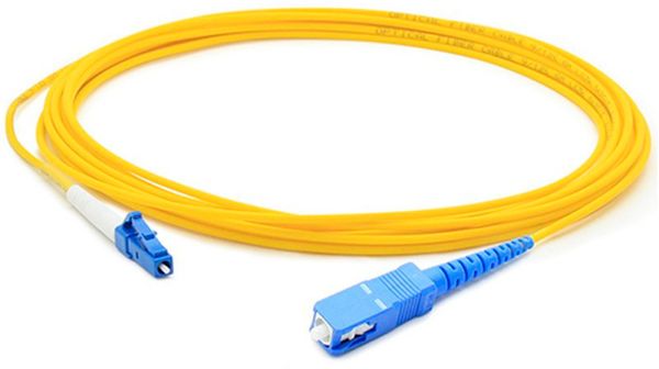 Патч-корд Lanmaster LAN-LC-SC/SU-1.0 1x LC-SC 1м LSZH
